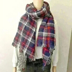 Scarf Great North Double Side Chunky Navy & Red Plaid Large Winter Scarf.